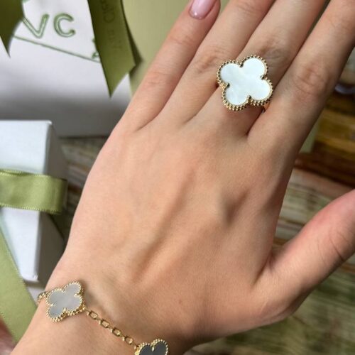 Каблучка в стилі VanCleef 