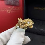 Каблучка Carrera Y Carrera з діамантами